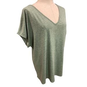 Size 1XL Womens Green Heathered Tshirt V-Neck Short Sleeve